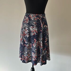 Gilli Pink and White Midi Pencil Skirt for Casual Resort Wear